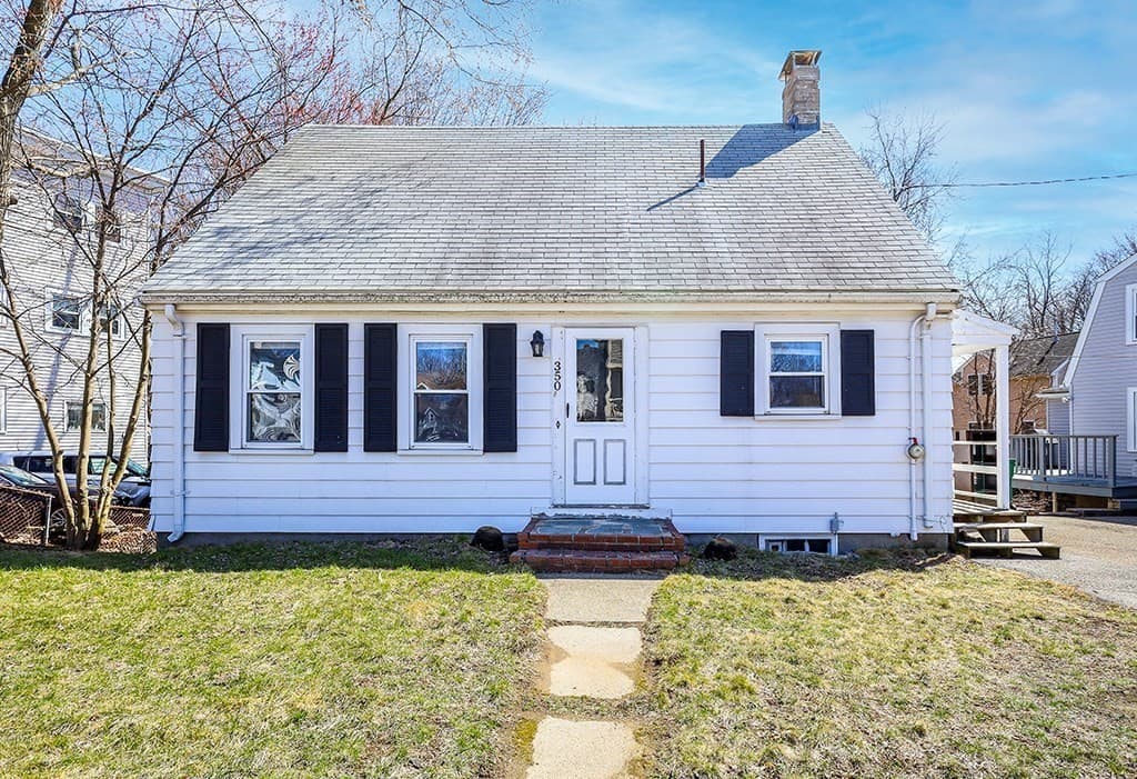 350 Linwood Ave, Newton, Massachusetts