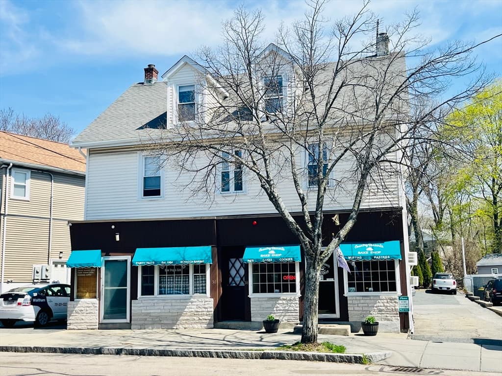 56-58 Lexington St 56, Newton, Massachusetts 02465