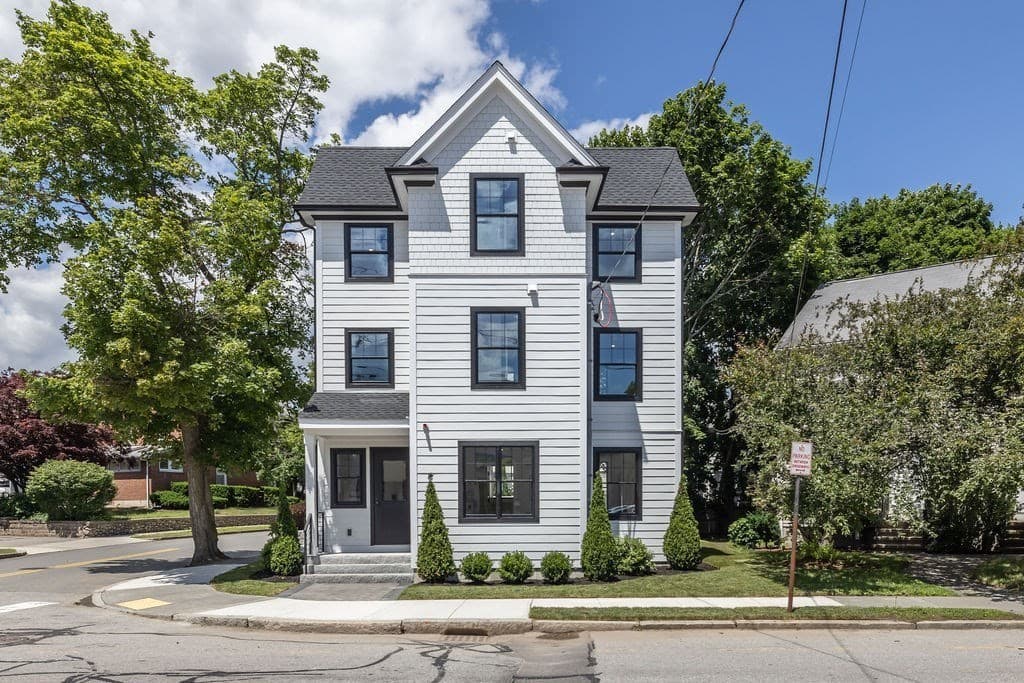 43 Crafts Street, Newton, Massachusetts