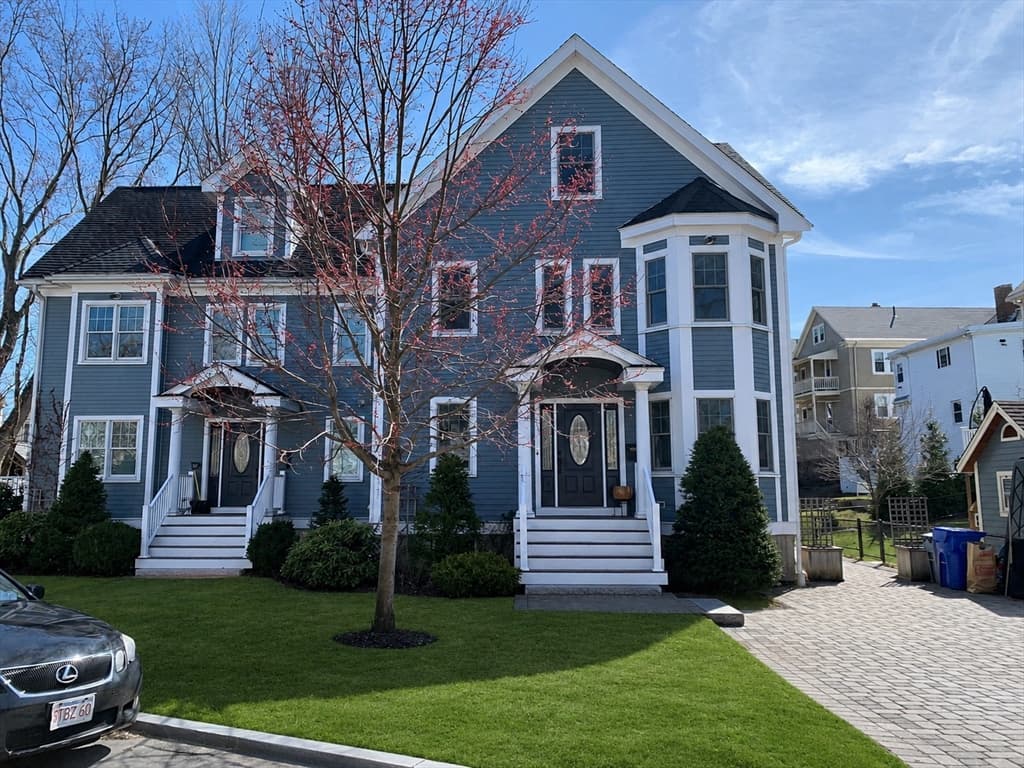 9 Wilton Rd 1, Newton, Massachusetts